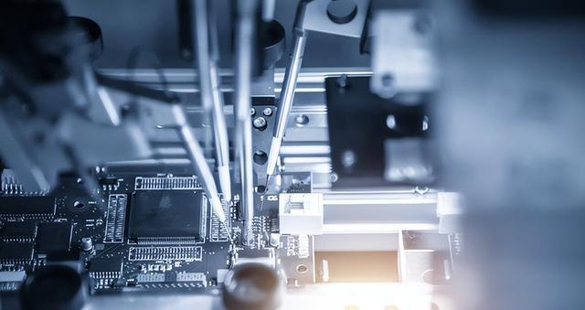 中國(guó)大舉“造芯”：7個(gè)月進(jìn)口1855億芯片設(shè)備，創(chuàng)新紀(jì)錄(圖3)