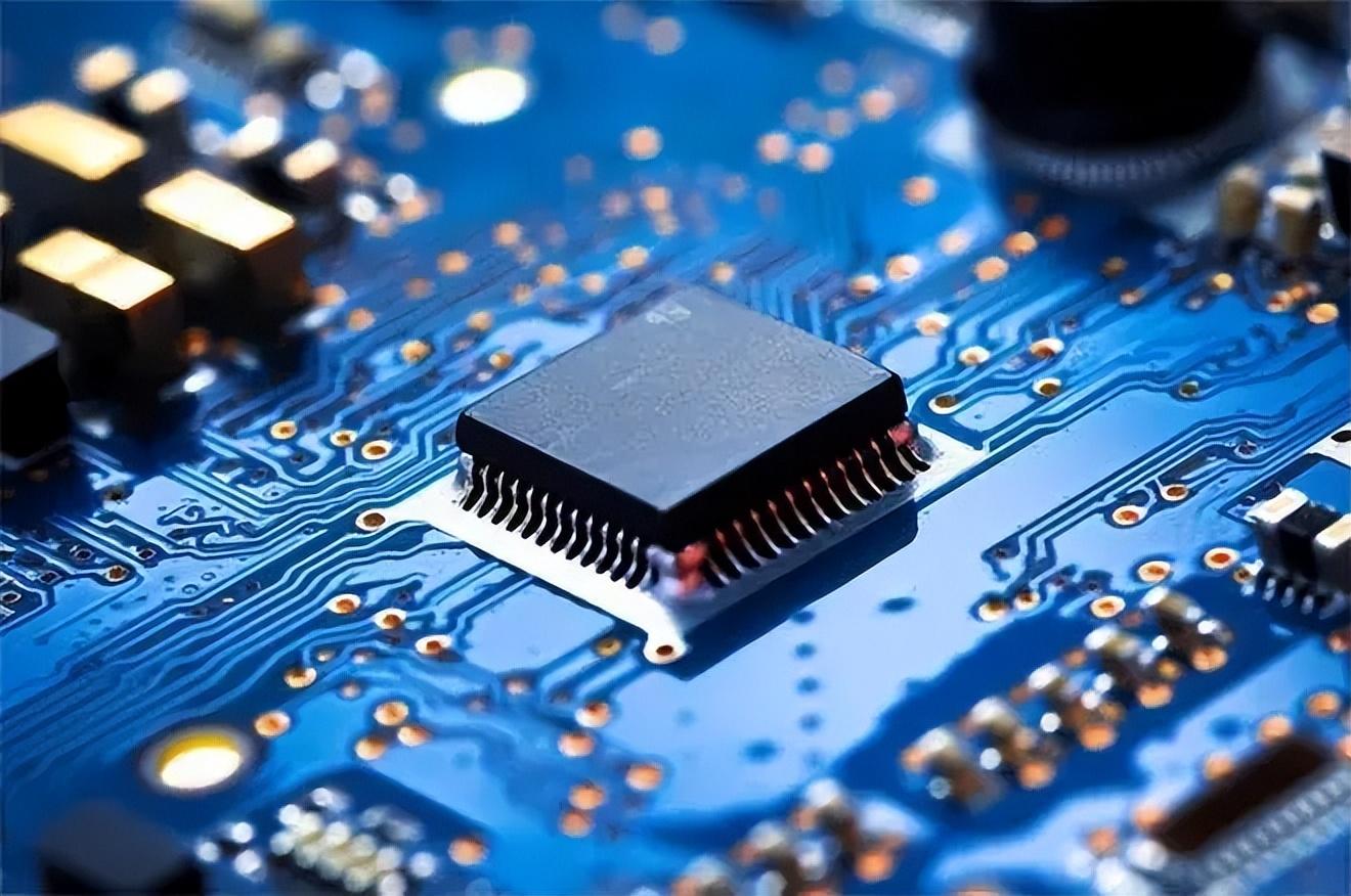 上半年中國(guó)芯片出口5427億，歐美繃不住了，美國(guó)封鎖技術(shù)失??？(圖18)